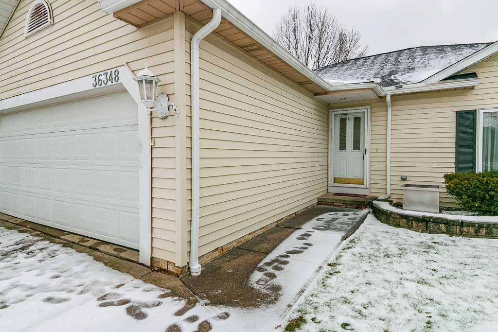 36348 Valley Ridge Drive, Eastlake, OH, USA, 44095 - Thumbnail 3