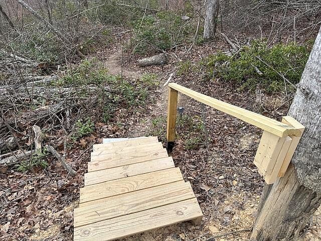 27 Creek Hollow Rd Mount Vernon, KY 40456 | Single Family