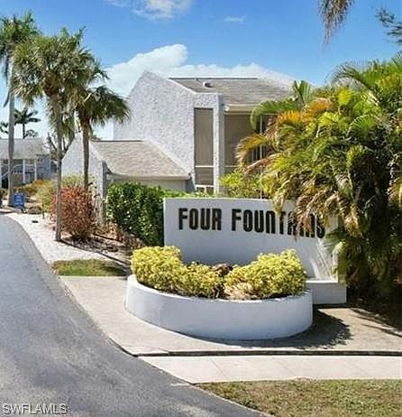 15 Watercolor Way #15 Naples, FL 34113  | New build