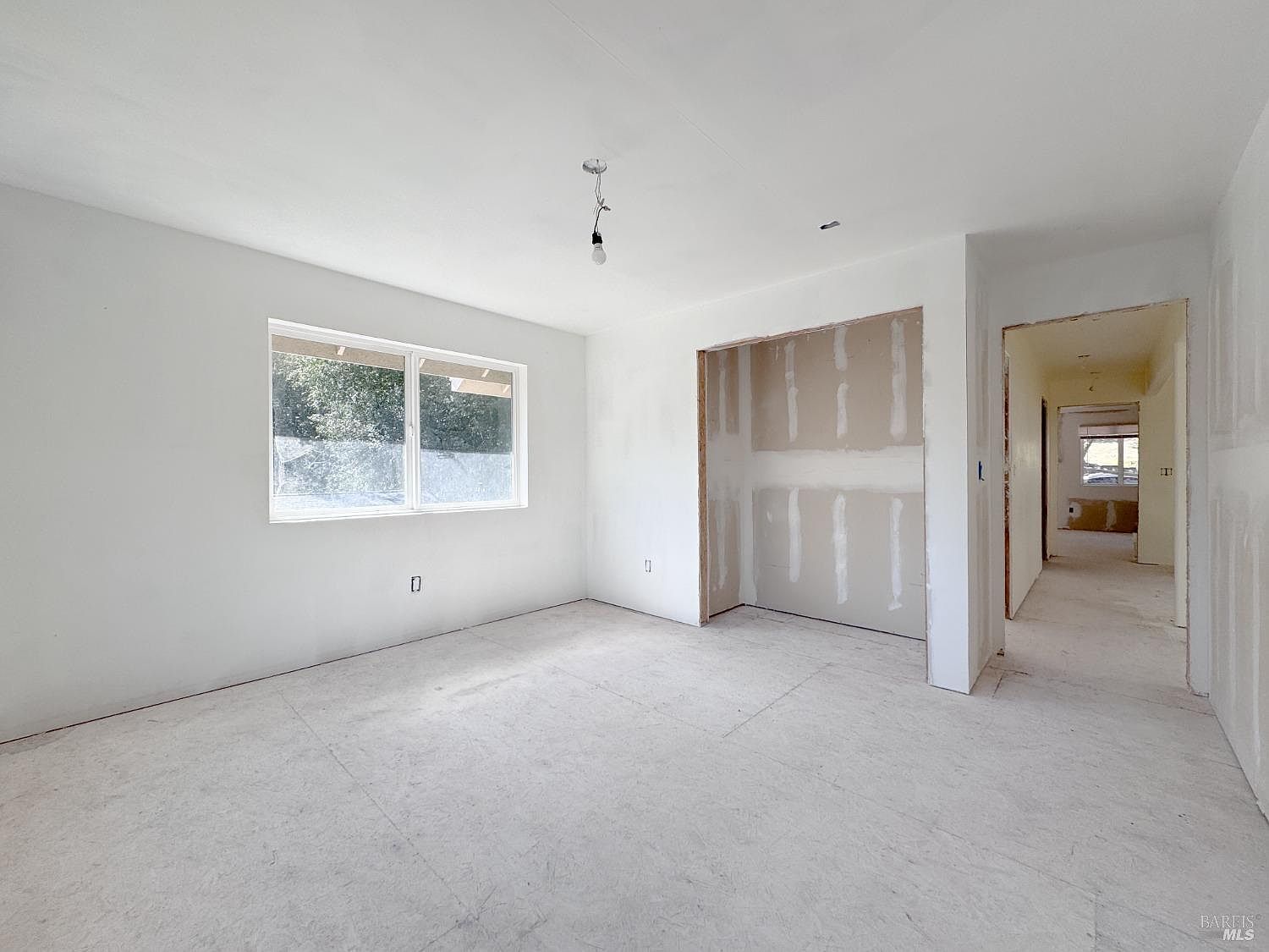 24511 Cypress Dr Willits, CA 95490  | Single Family