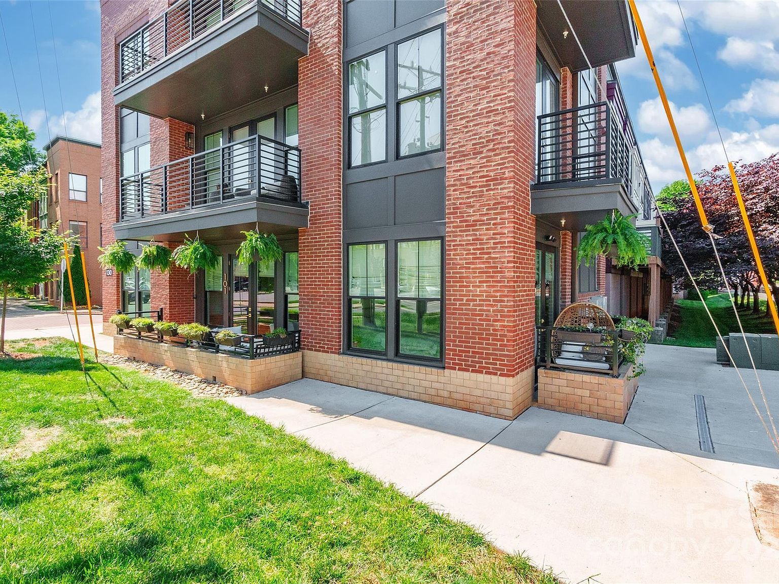 130 Rail Crossing Ln UNIT 101 Charlotte, NC 28209 | Condominium