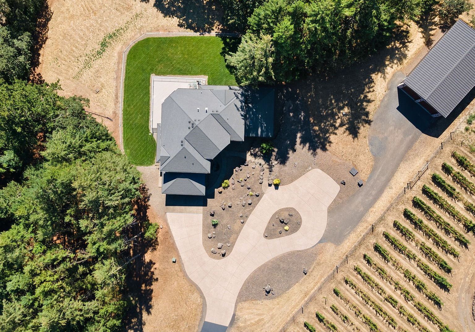 16155 NE Wilkerson Way Newberg, OR 97132  | Single Family