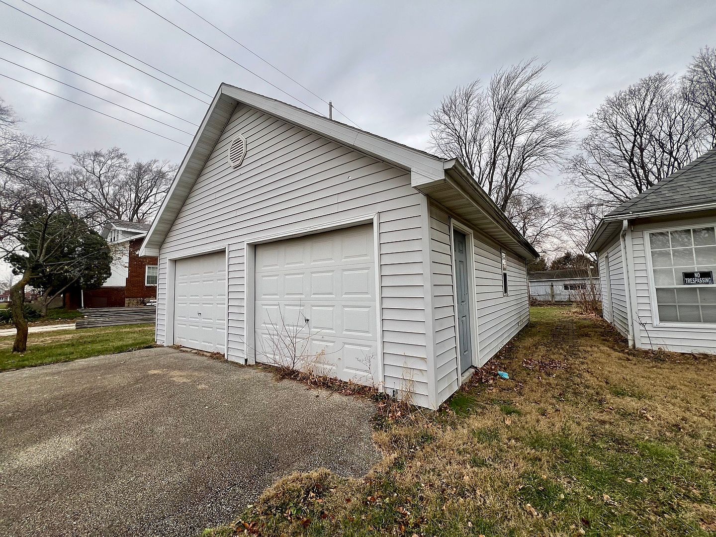 211 N Donovan St Wellington, IL 60973 | Single Family