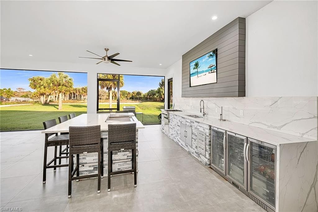 866 12th St NE Naples, FL 34120  | Single Family