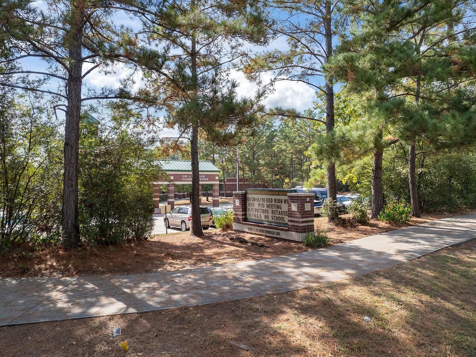 35 Dewdrift Pl Spring, TX 77382  | Single Family