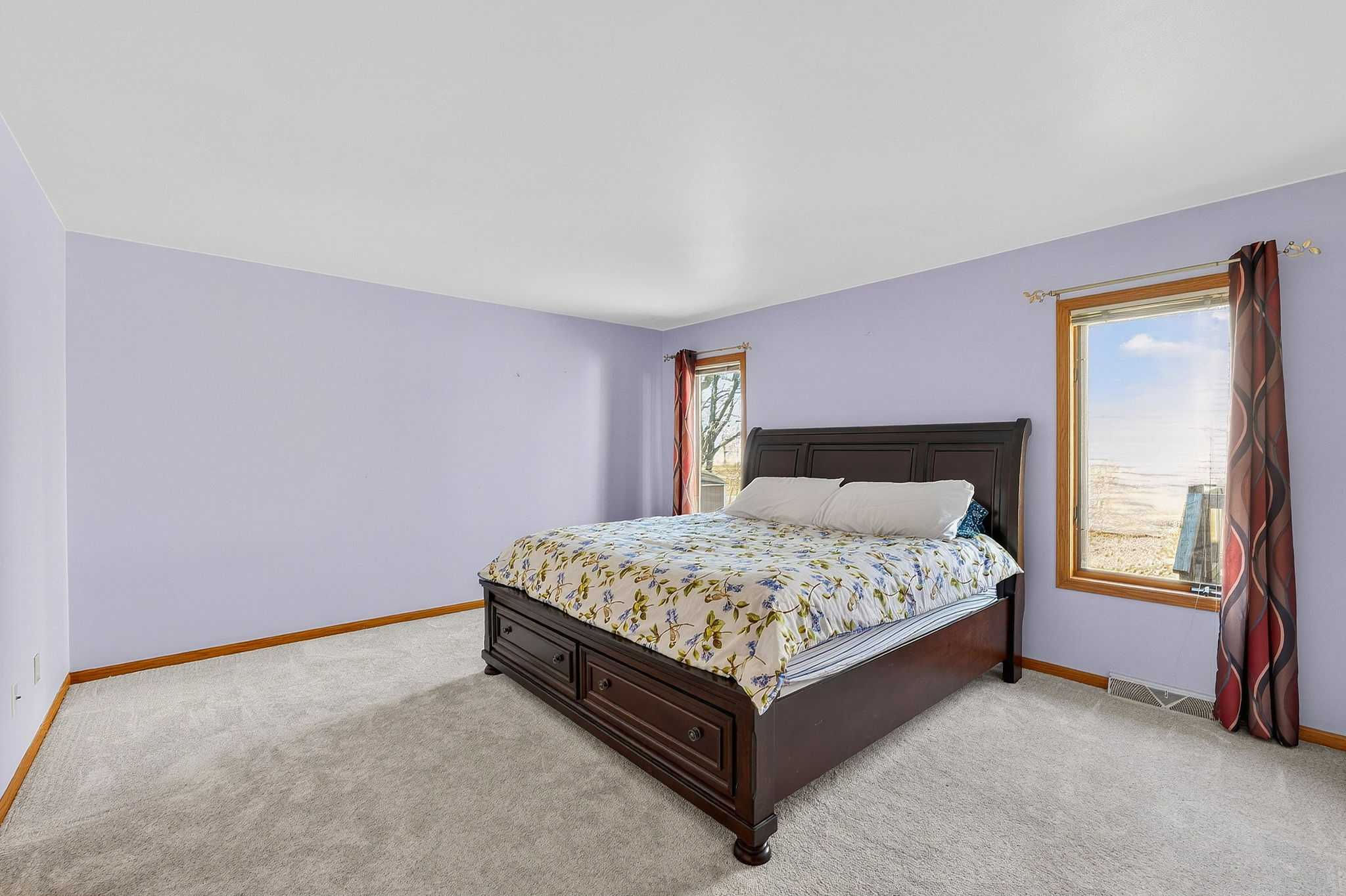 605 Cleveland Ave, Hartford, WI, 53027  | Single Family