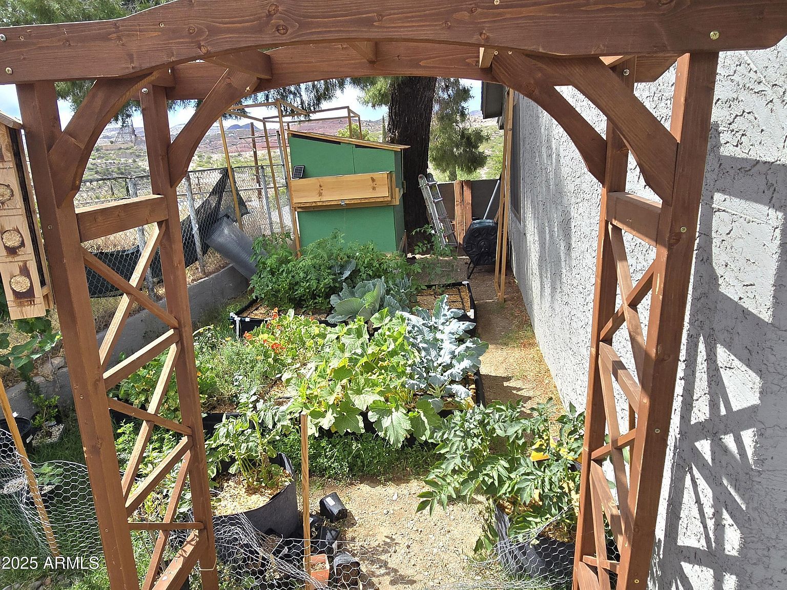 186 E Kelly St Miami, AZ 85539  | Single Family