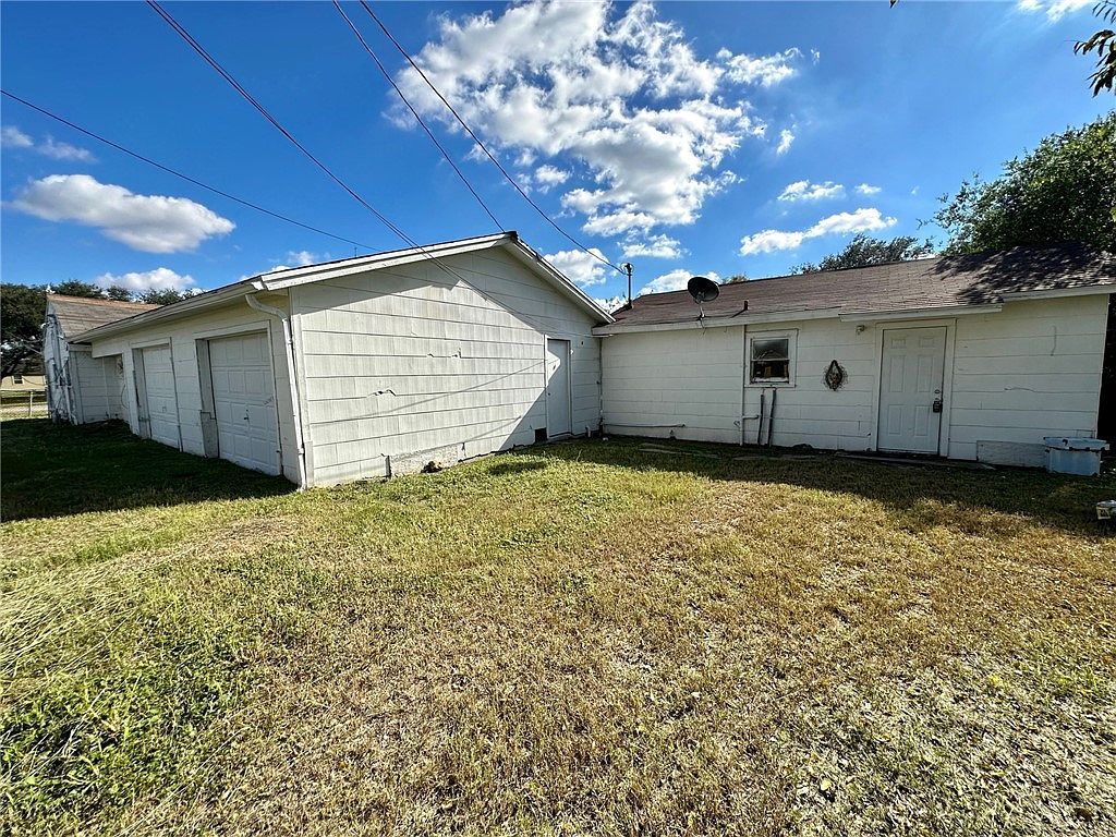 225 E Main St Bishop, TX 78343  | New build