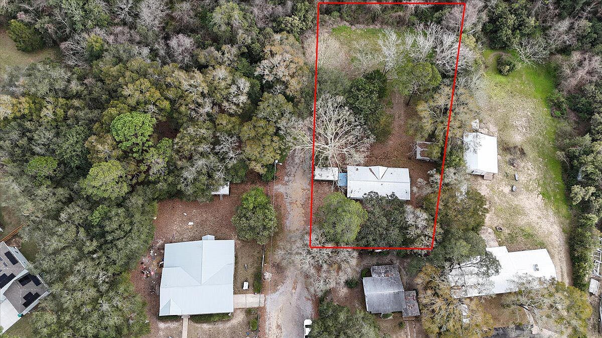 215 Davis Dr Niceville, FL 32578 | New build