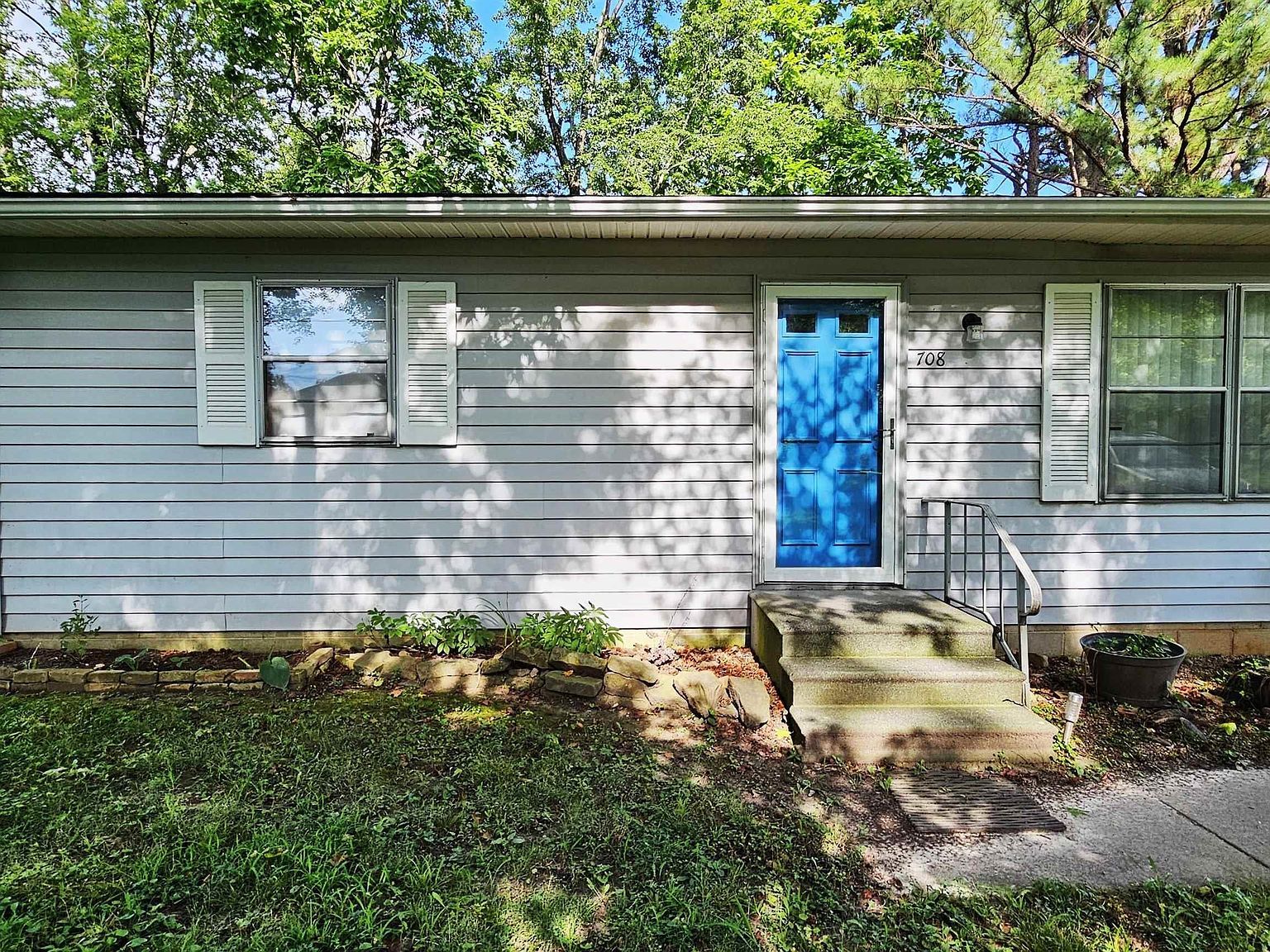 708 N 20th St Herrin, IL 62948 - Thumbnail 3