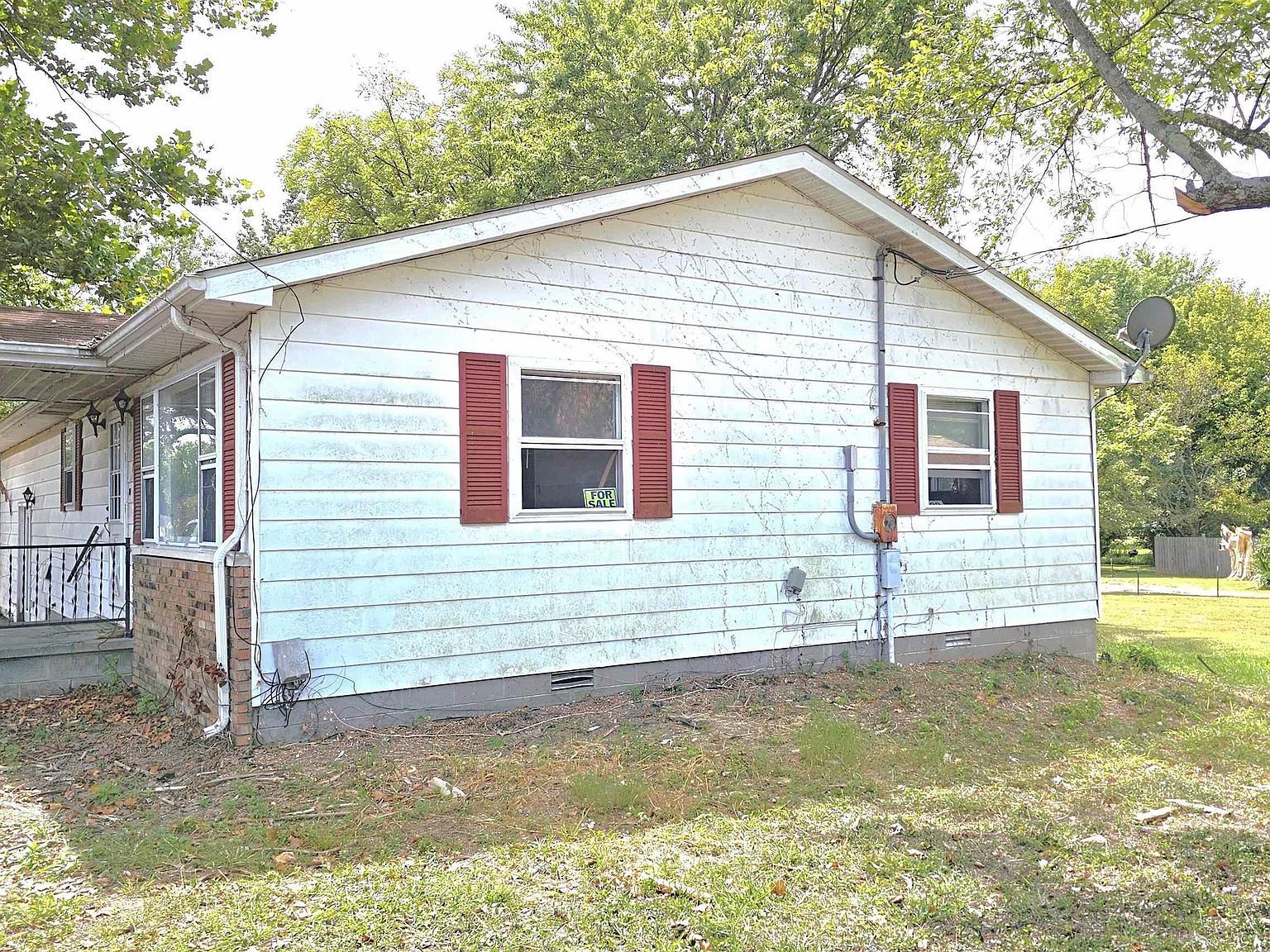 518 Fife St Carrier Mills, IL 62917 - Thumbnail 3