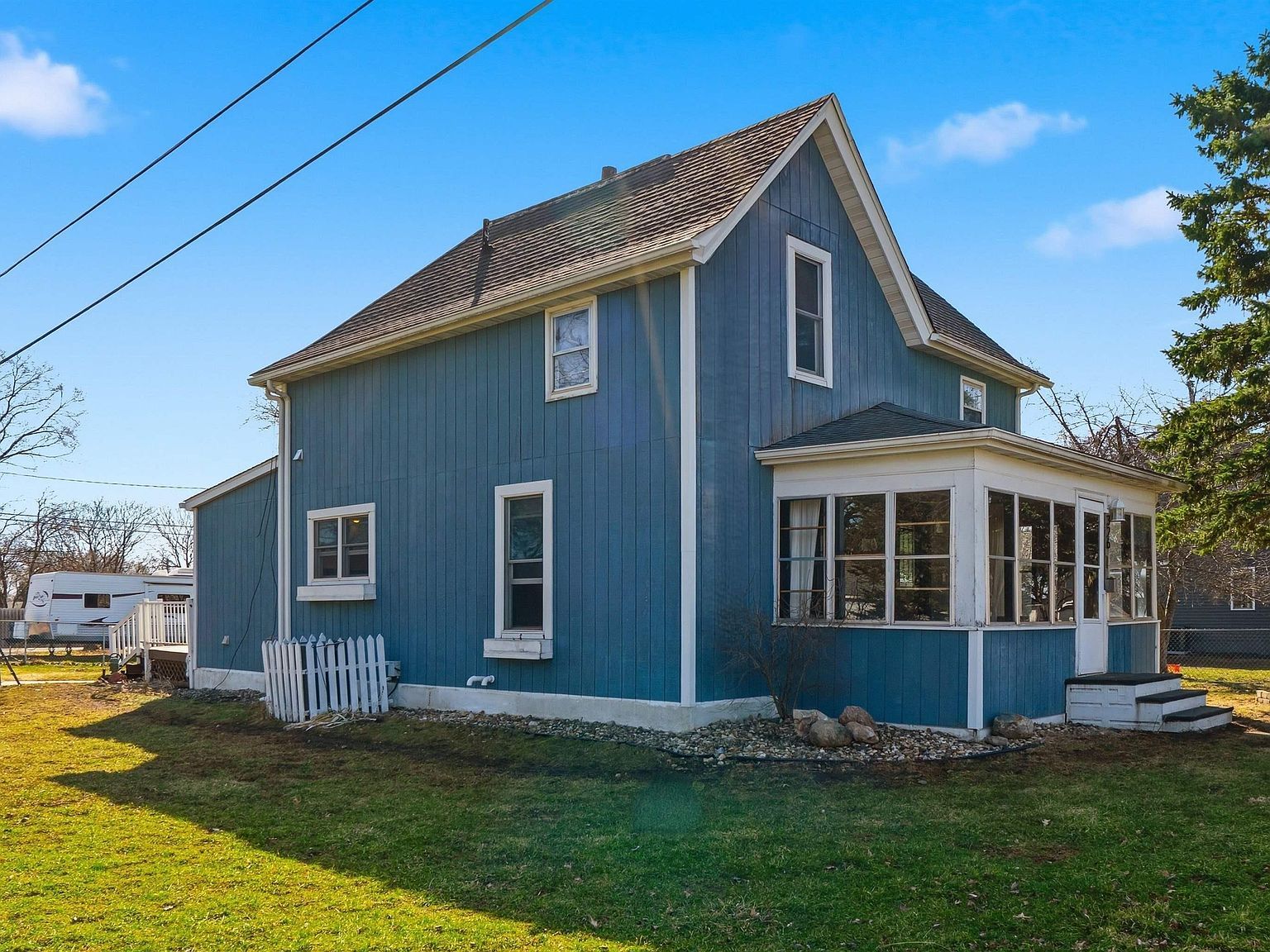 326 2nd St Dike, IA 50624 - Thumbnail 3