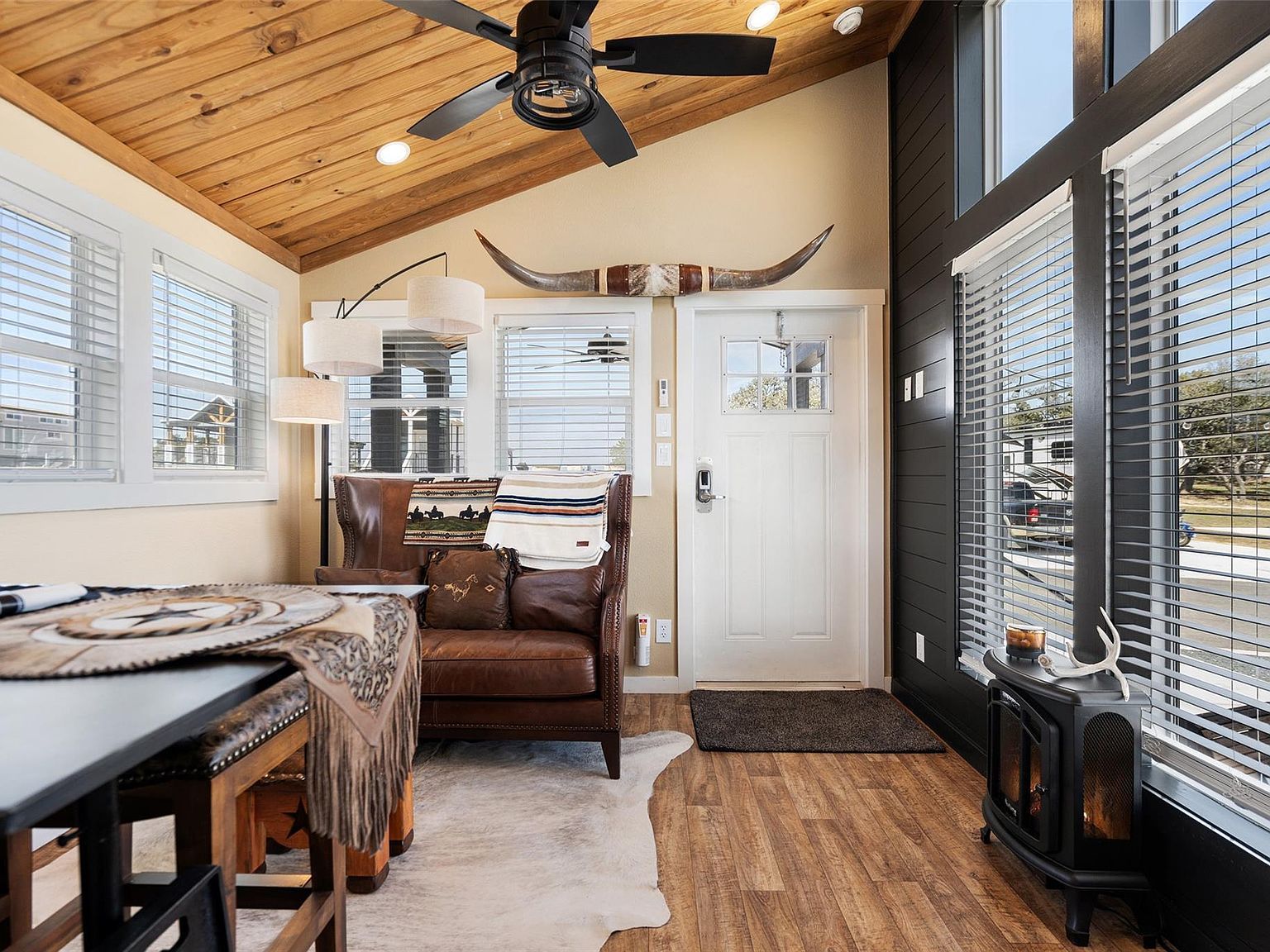 5386 Ranch Road 1376 #50 Fredericksburg, TX 78624 - Thumbnail 3