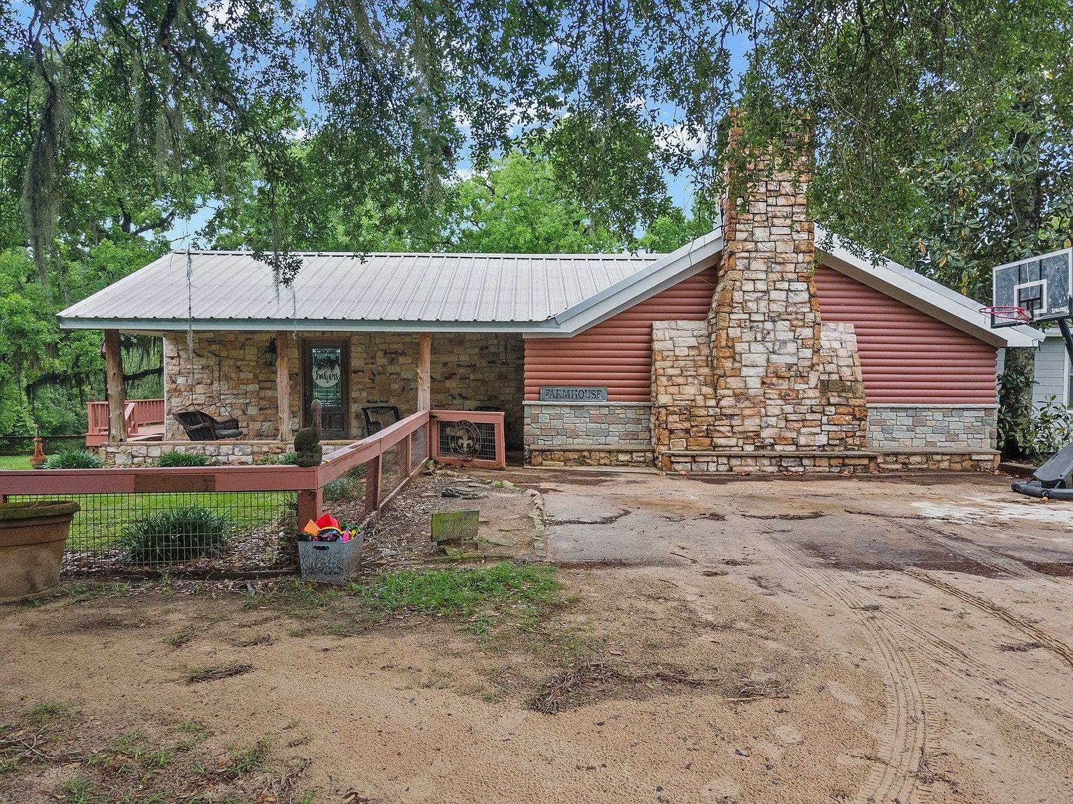 8743 Ranch Rd Village Mills, TX 77663 - Thumbnail 3