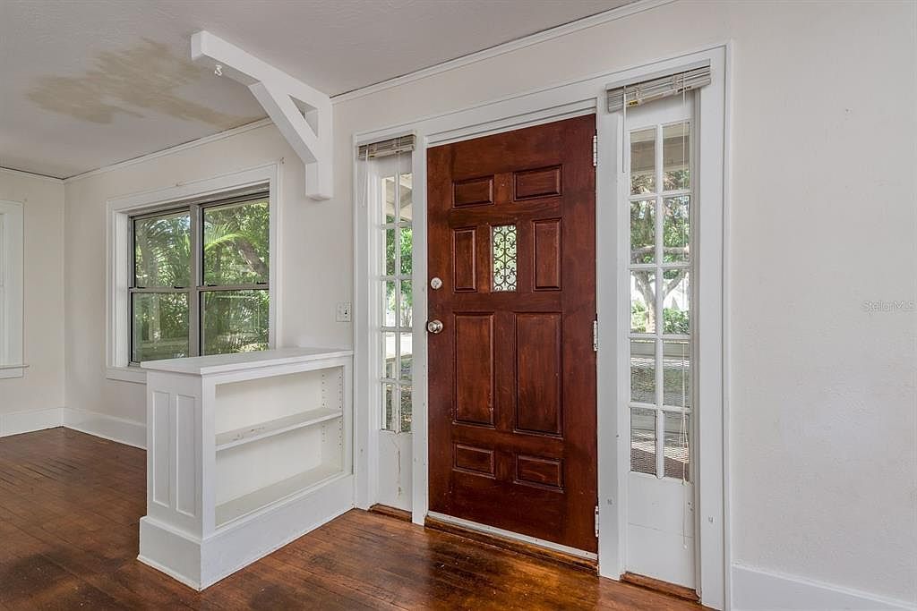 1235 Idlewild Dr Clearwater, FL 33755 - Thumbnail 3