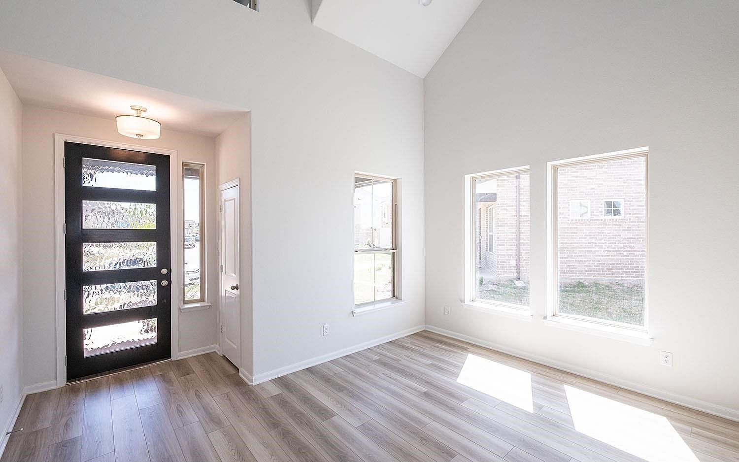 16905 Flagstone Dr Celina, TX 75009 - Thumbnail 3