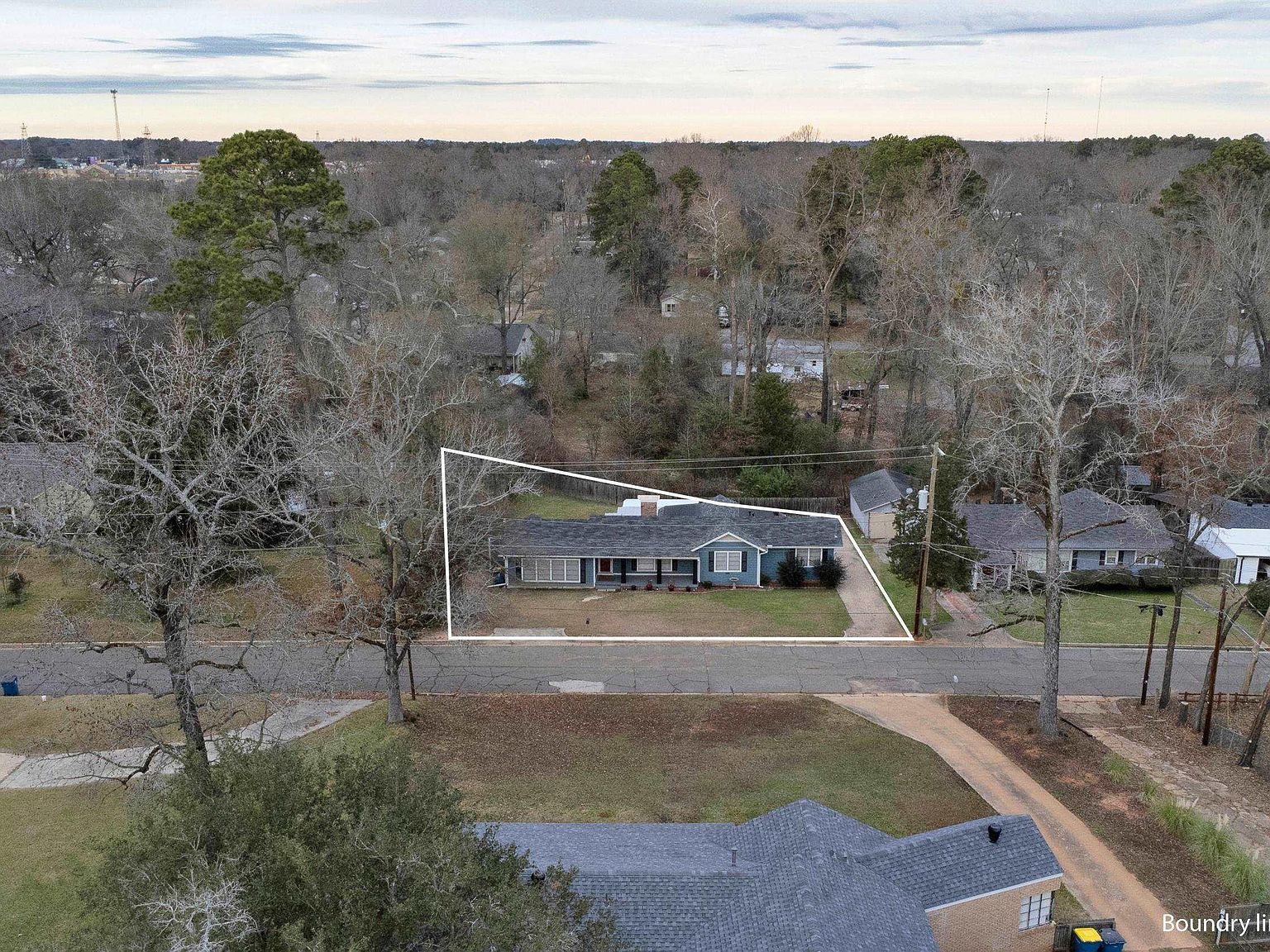 1215 Andrews St Kilgore, TX 75662 - Thumbnail 3