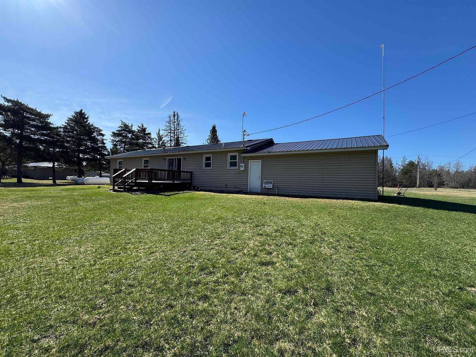 117 Cemetery Rd Crystal Falls, MI 49920 - Thumbnail 3