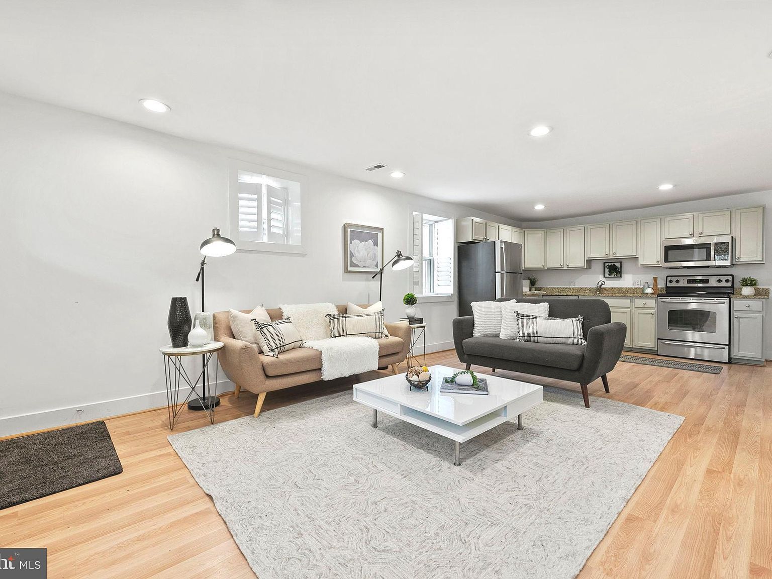 77 U St NW #2 Washington, DC 20001 - Thumbnail 3