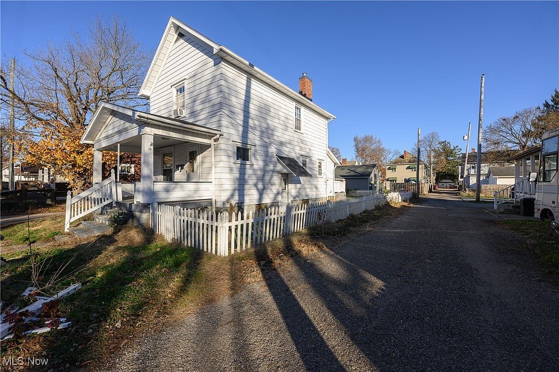 219 5th Dr NW New Philadelphia, OH 44663 - Thumbnail 3