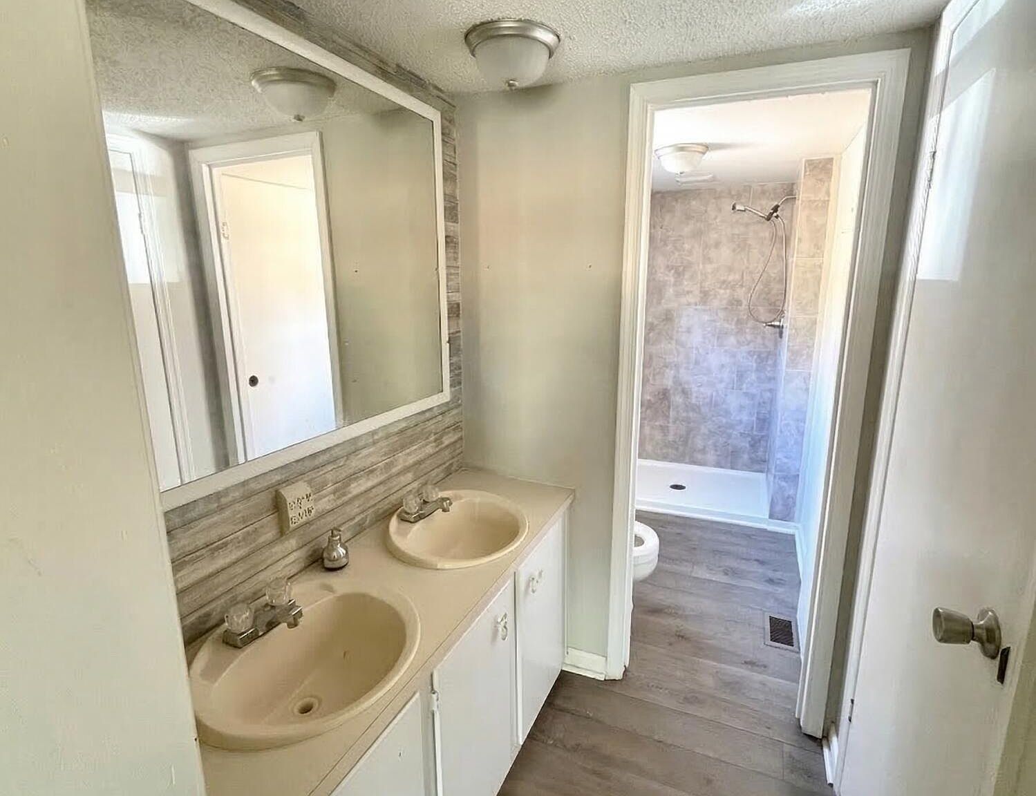 481 Mount Hebron Rd Castalia, NC 27816 - Thumbnail 3