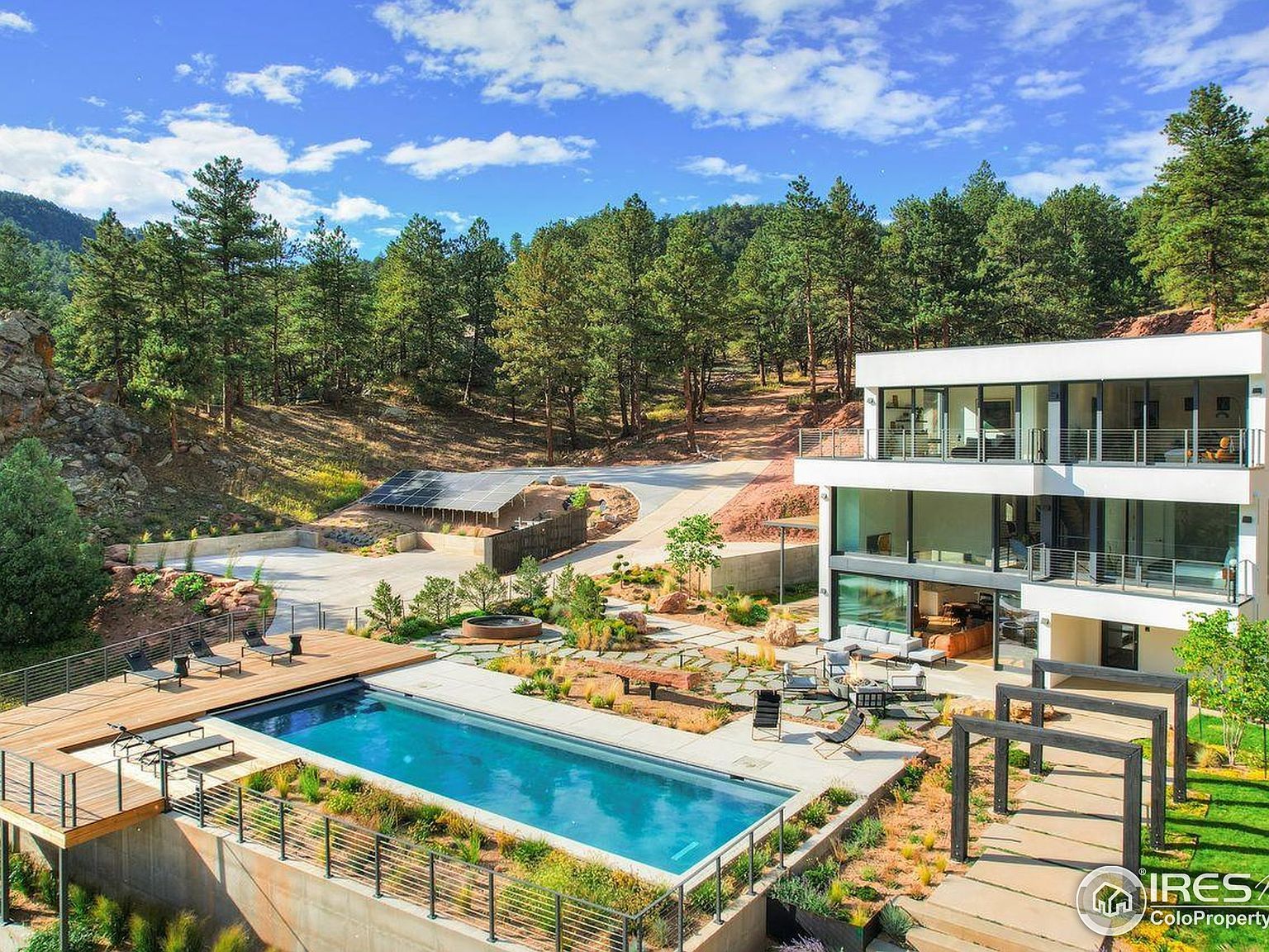 228 Lion Point Boulder, CO 80302 - Thumbnail 3