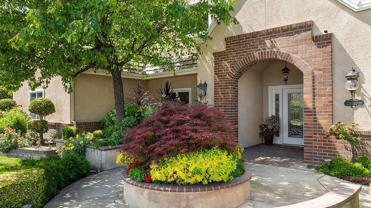 1037 Vienna Dr Lodi, CA 95242 - Thumbnail 3