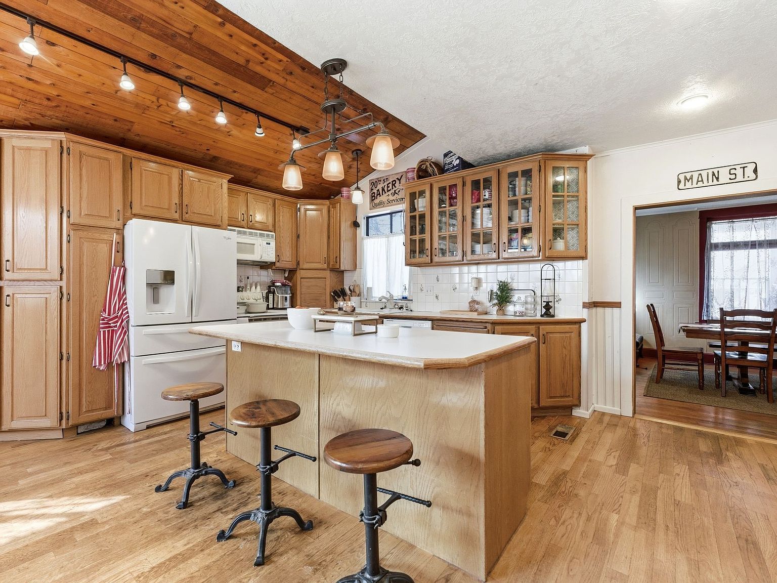 16 S 200 E Centerville, UT 84014 - Thumbnail 3