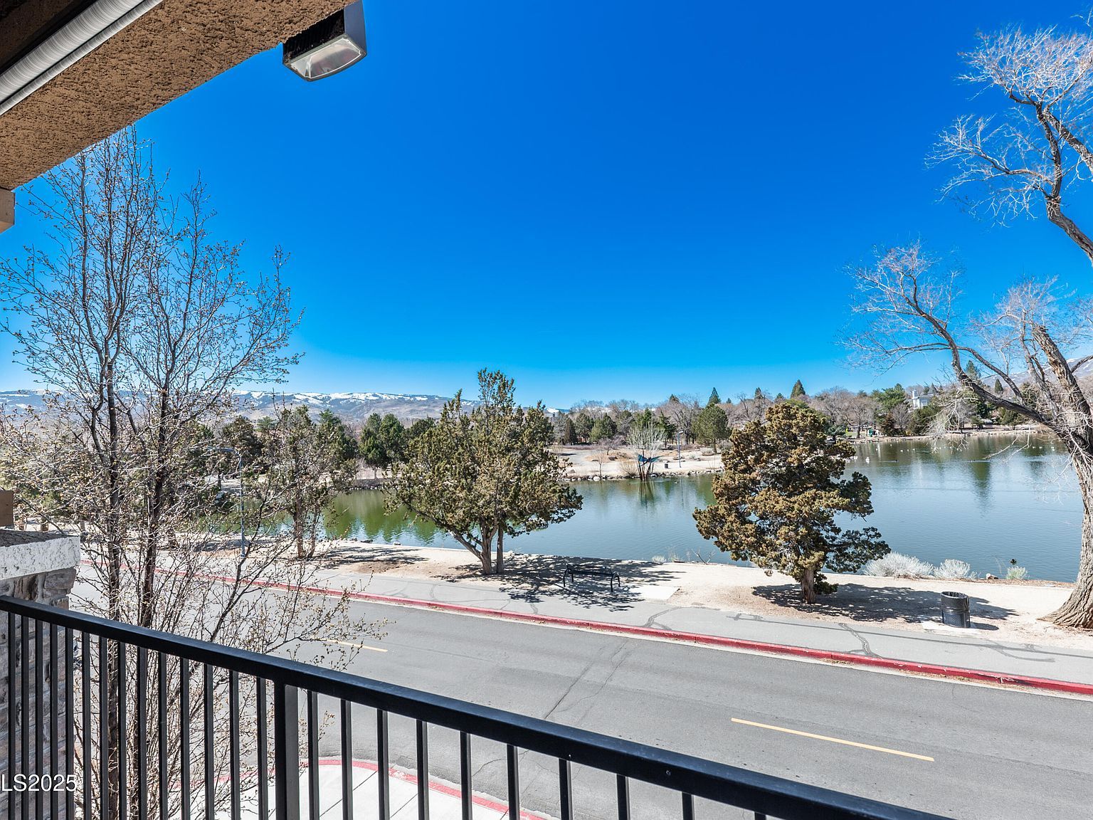 2490 Eastshore Pl UNIT 507 Reno, NV 89509 - Thumbnail 3