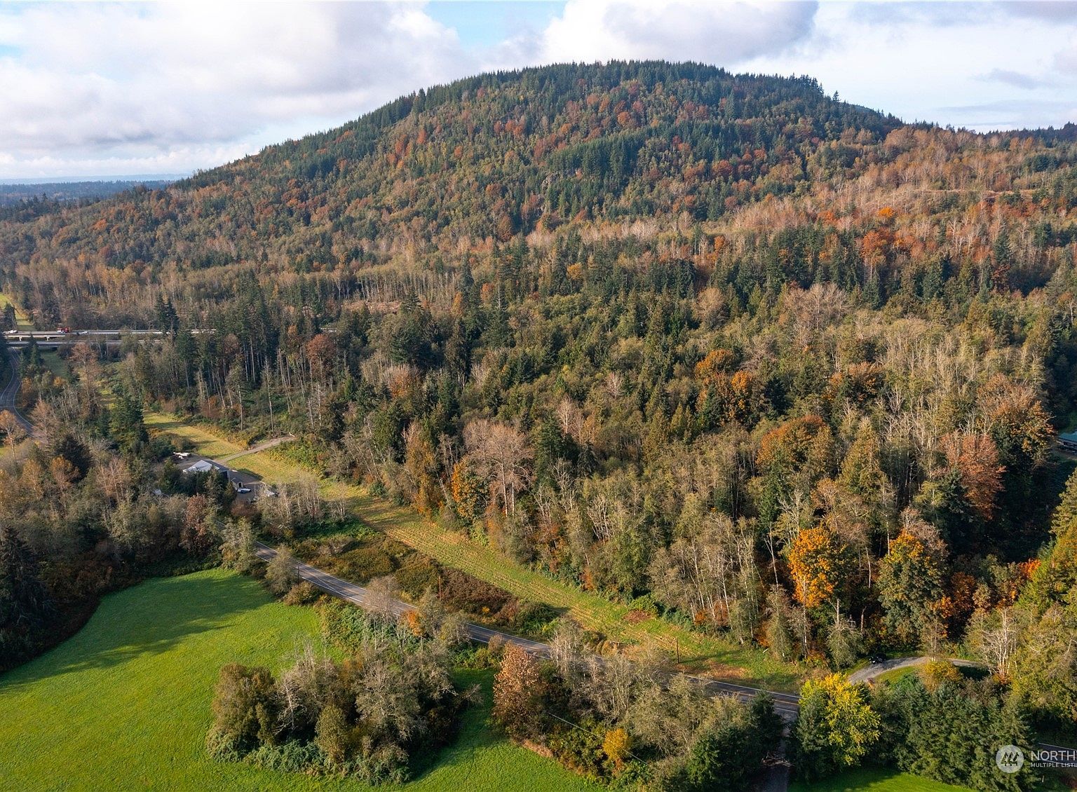 18653 Colony Rd Bow, WA 98232 - Thumbnail 3