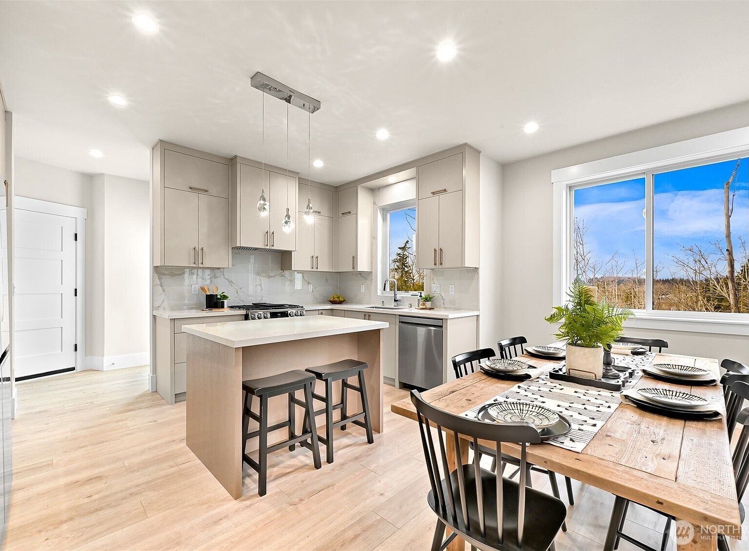 3709 Bristol St Bellingham, WA 98226 - Thumbnail 3