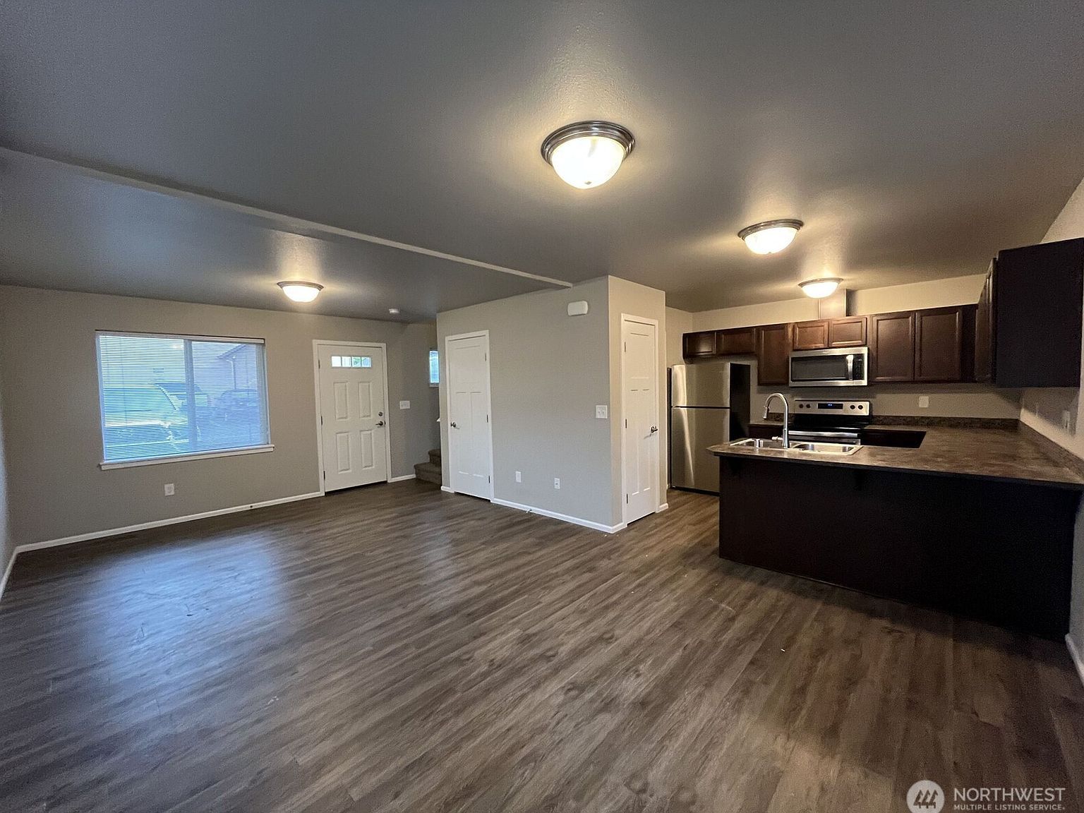 2330 Verona St Bellingham, WA 98229 - Thumbnail 3