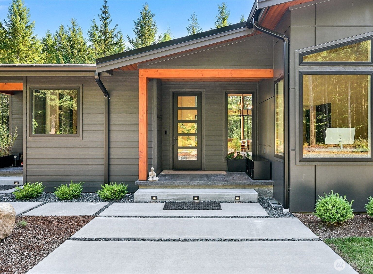 9550 Sherwood Dr Blaine, WA 98230 - Thumbnail 3