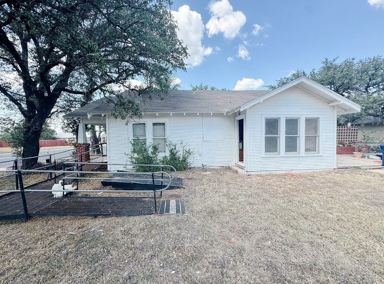 3410 Austin Ave Brownwood, TX 76801 - Thumbnail 3