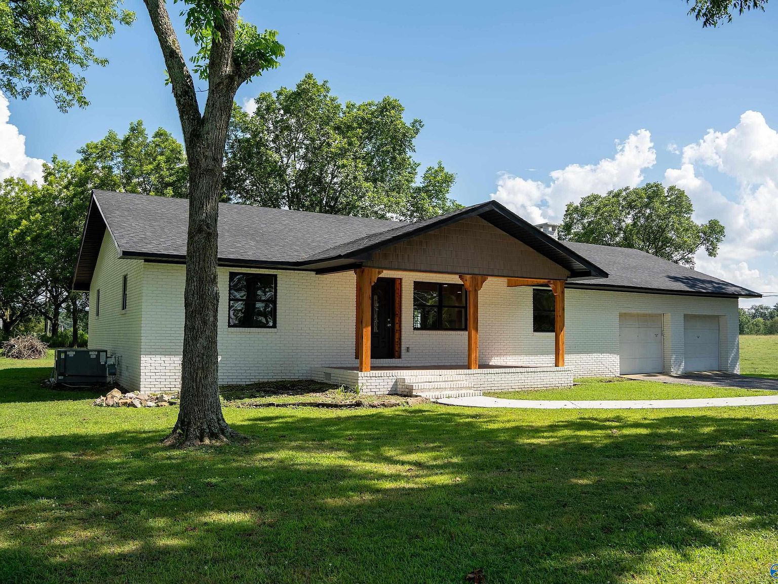 381 Red Barn Rd Guntersville, AL 35976 - Thumbnail 3