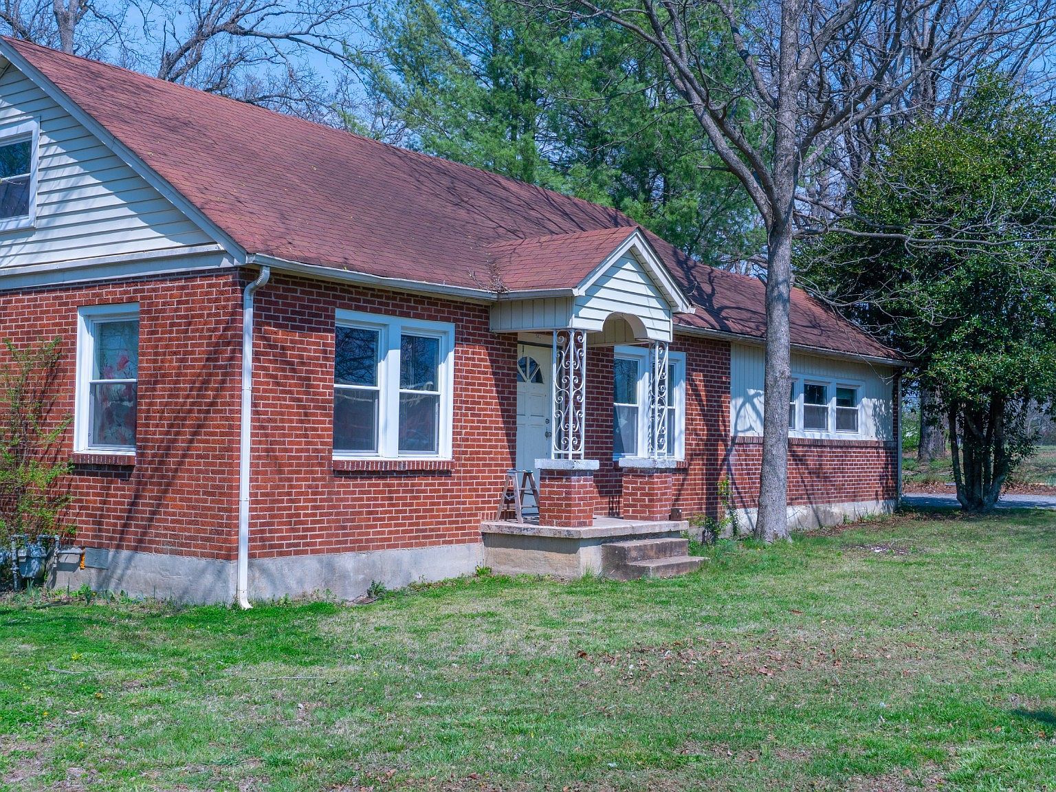 502 Church St White Bluff, TN 37187 - Thumbnail 3