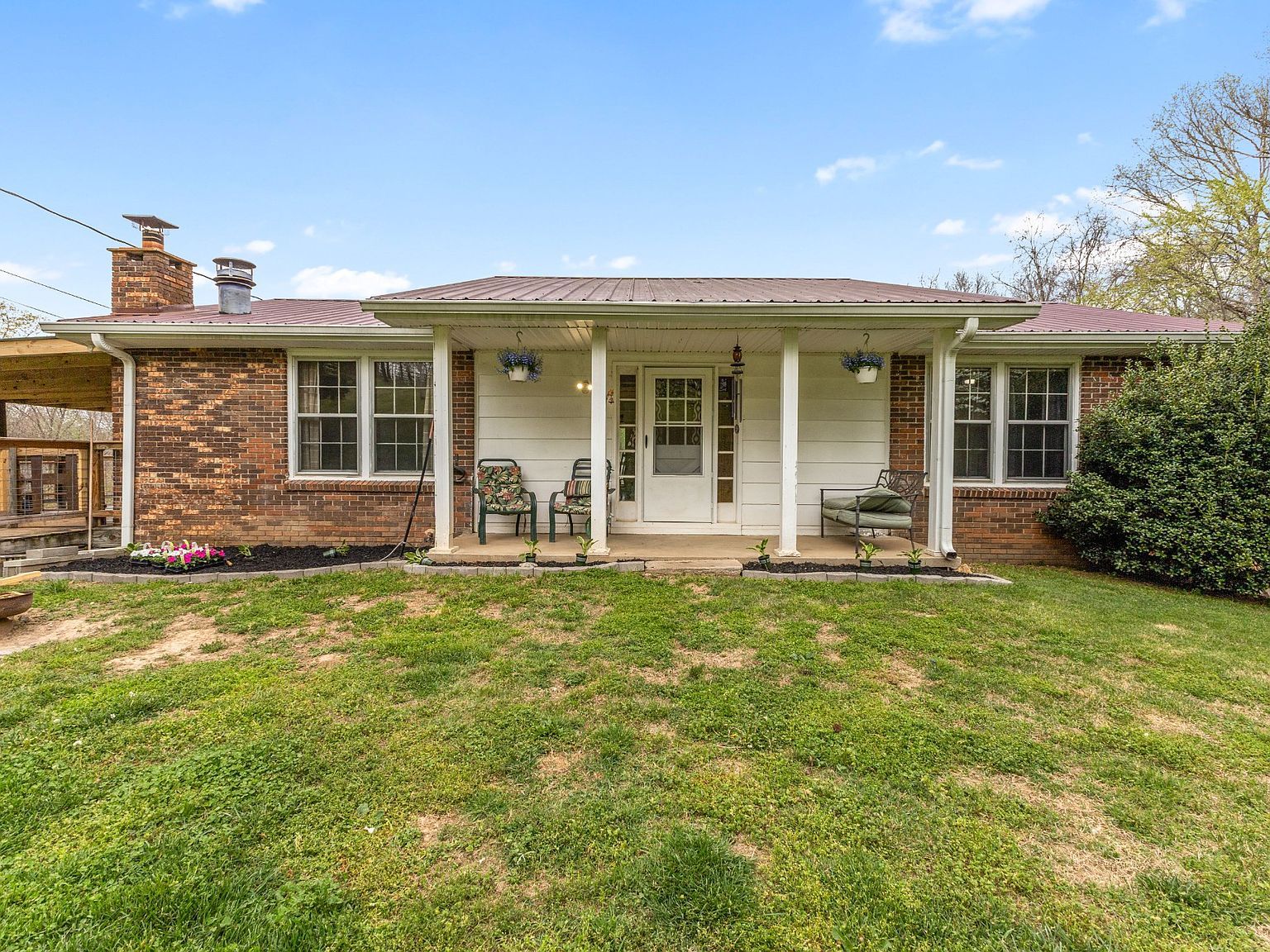 180 Hill Rd Vanleer, TN 37181 - Thumbnail 3