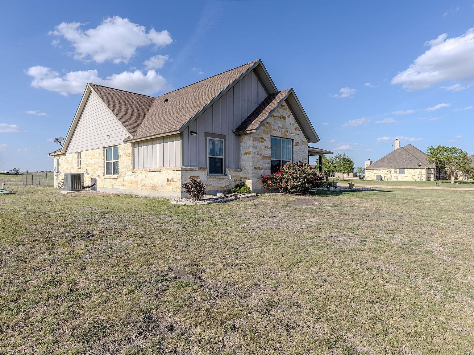 4846 County Road 327 Williamson County, TX 76530 - Thumbnail 3