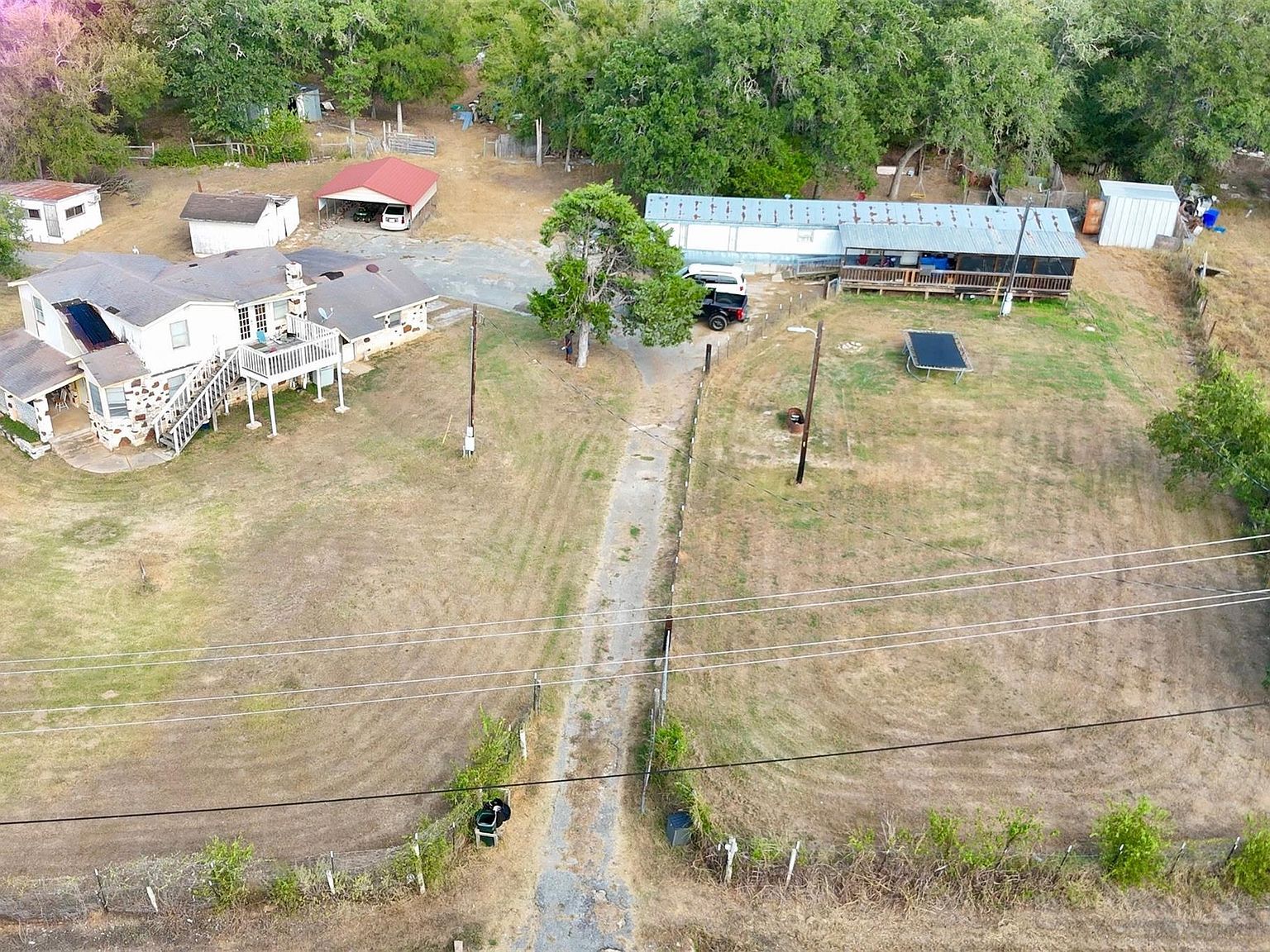 109 Wayside Dr Elgin, TX 78621 - Thumbnail 3