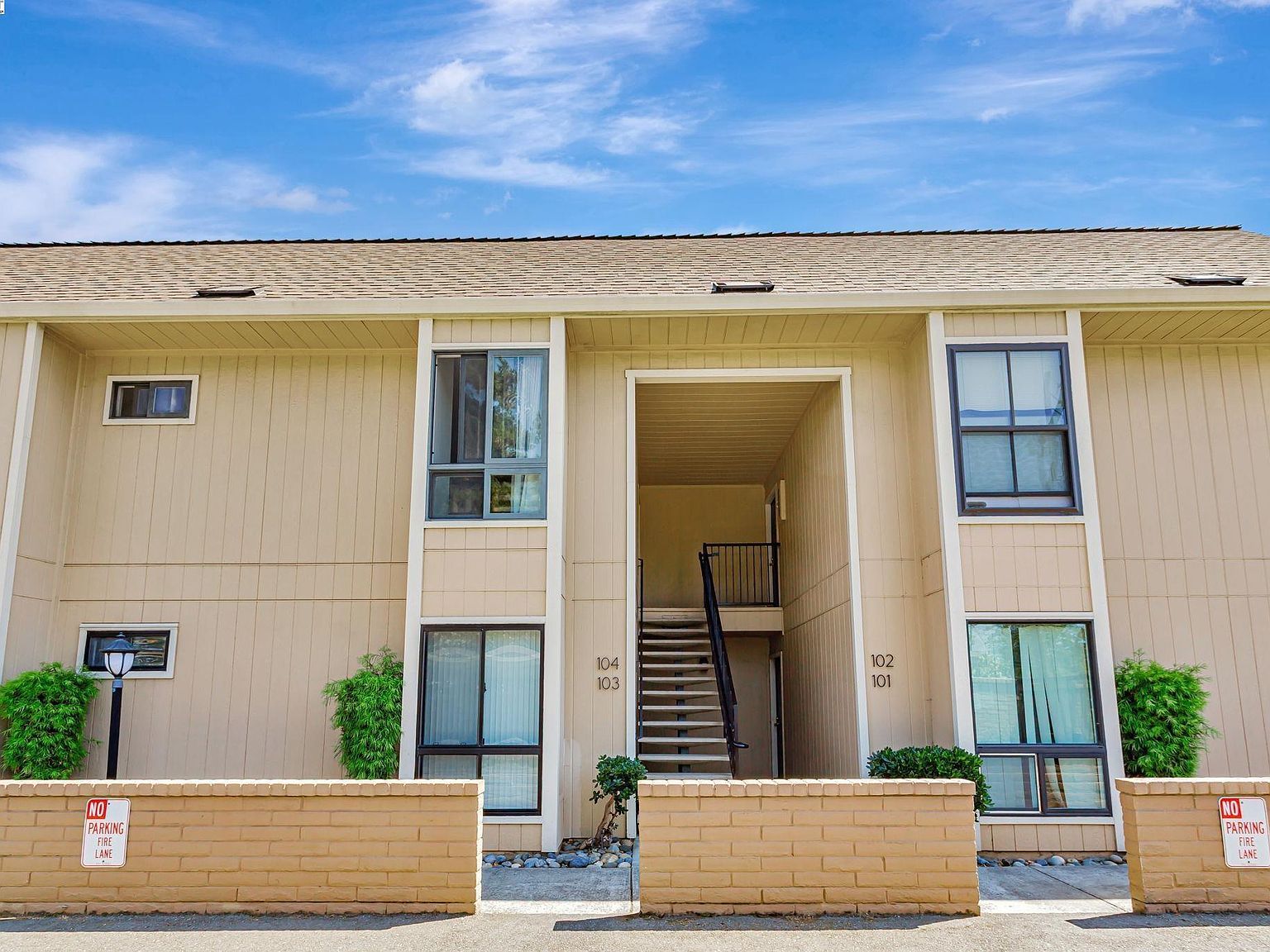 8975 Alcosta Blvd APT 104 San Ramon, CA 94583 - Thumbnail 3