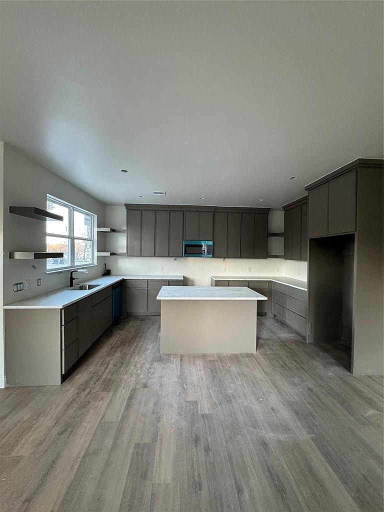 2021 NE 16th Ter Oklahoma City, OK 73117 - Thumbnail 3