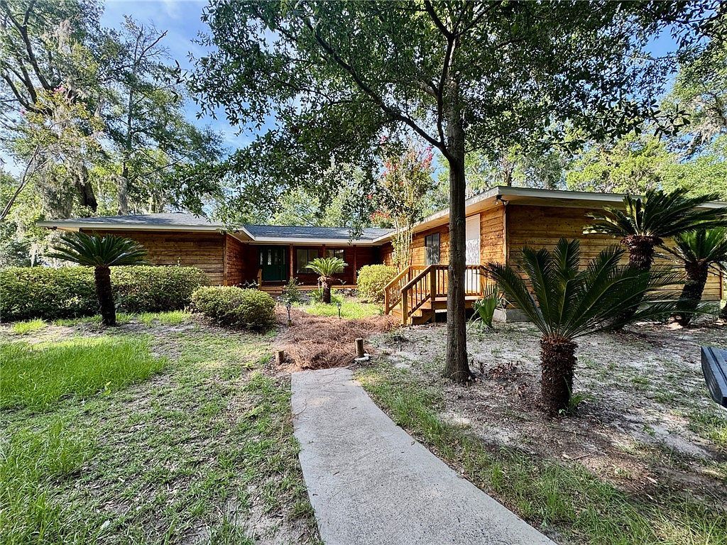 1924 Cedar Ct Waverly, GA 31565 - Thumbnail 3