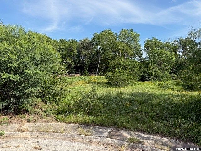 902 Yucca St #S San Antonio, TX 78220 - Thumbnail 3