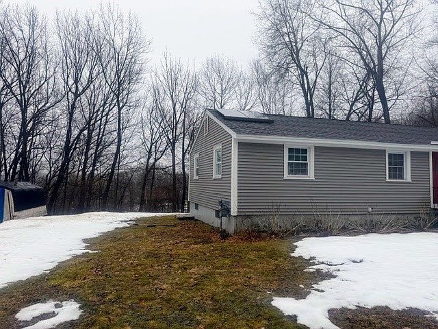 120 Senna Rd Fitchburg, MA 01420 - Thumbnail 3