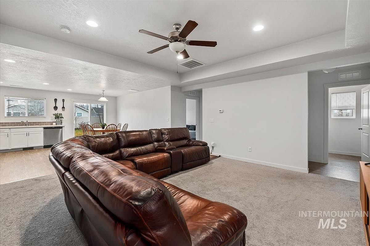 15328 N Shiko Way Nampa, ID 83651 - Thumbnail 3