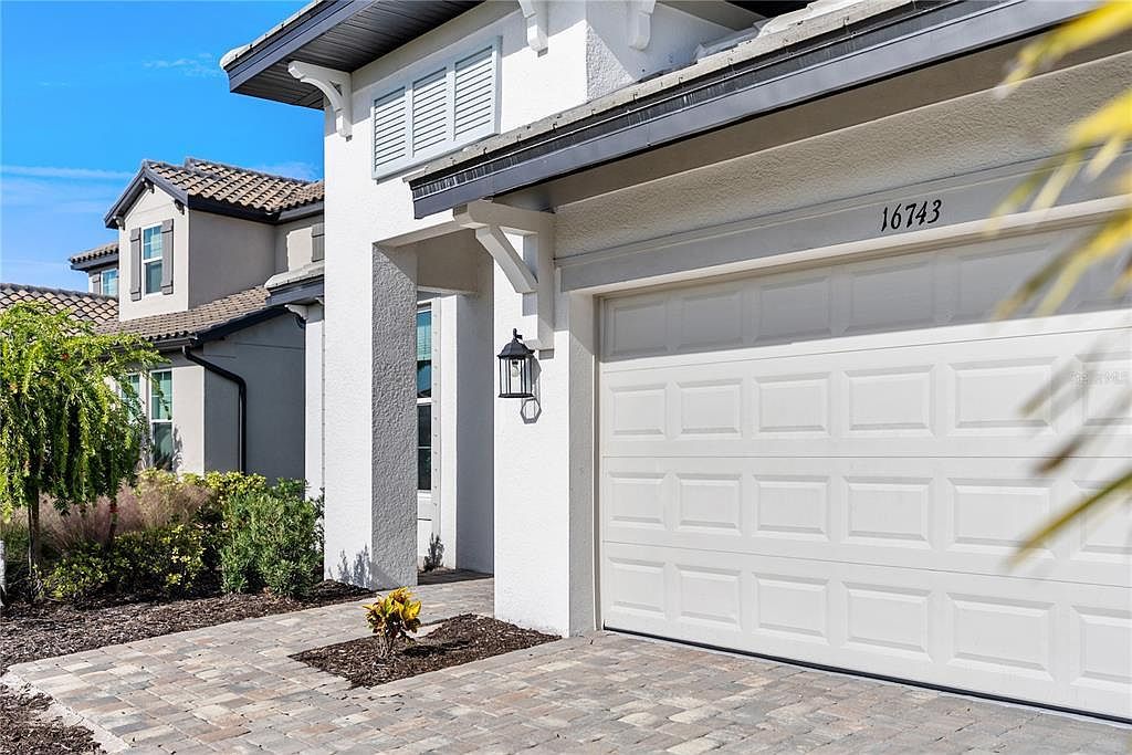 16743 Seraphic Trl Lakewood Ranch, FL 34211 - Thumbnail 3