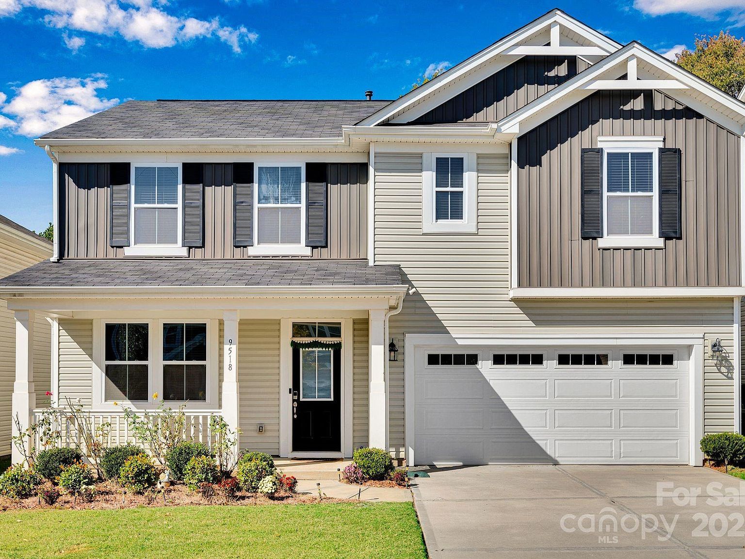 9518 Harvard Oak Ct Charlotte, NC 28269 - Thumbnail 3