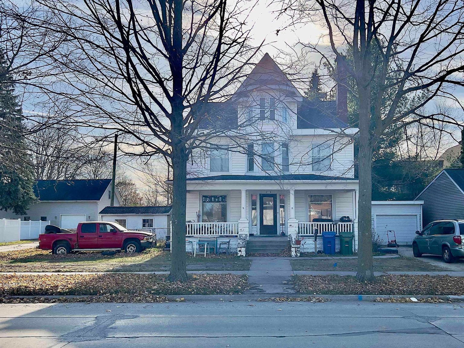 1602 Clark St Charles City, IA 50616 - Thumbnail 3