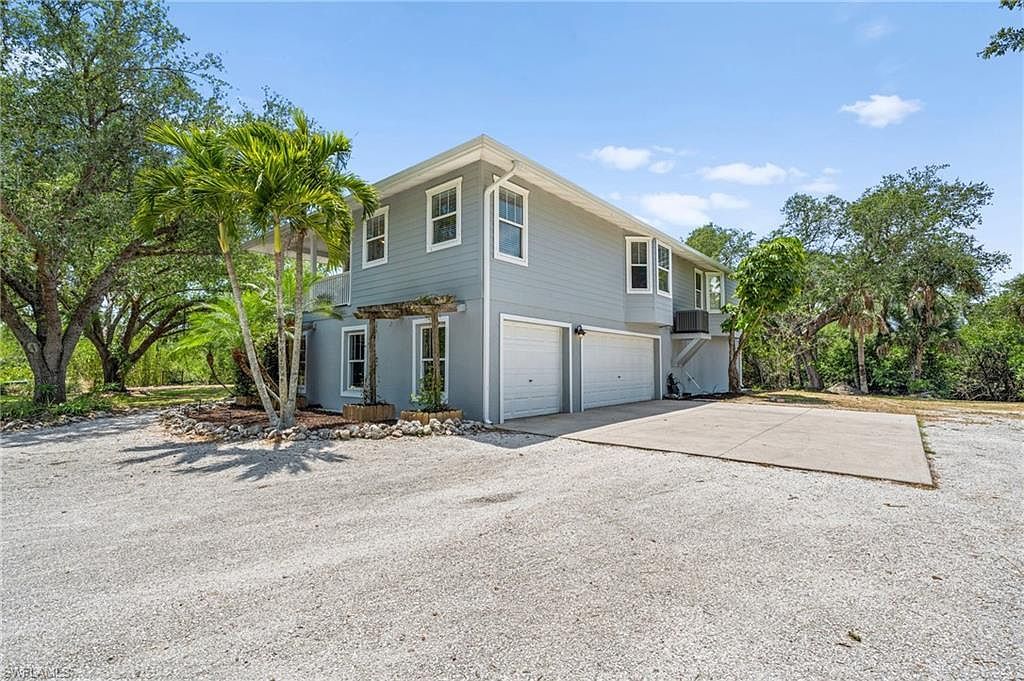 18250 Parkridge Ct Fort Myers, FL 33908 - Thumbnail 3