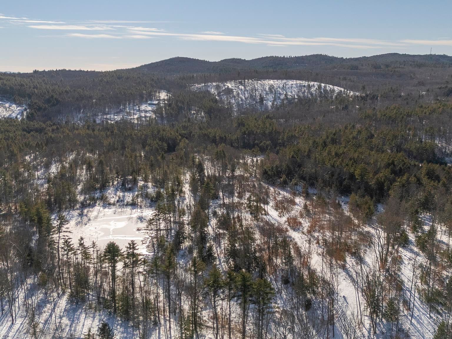 263 Knowles Pond Rd Northfield, NH 03276 - Thumbnail 3